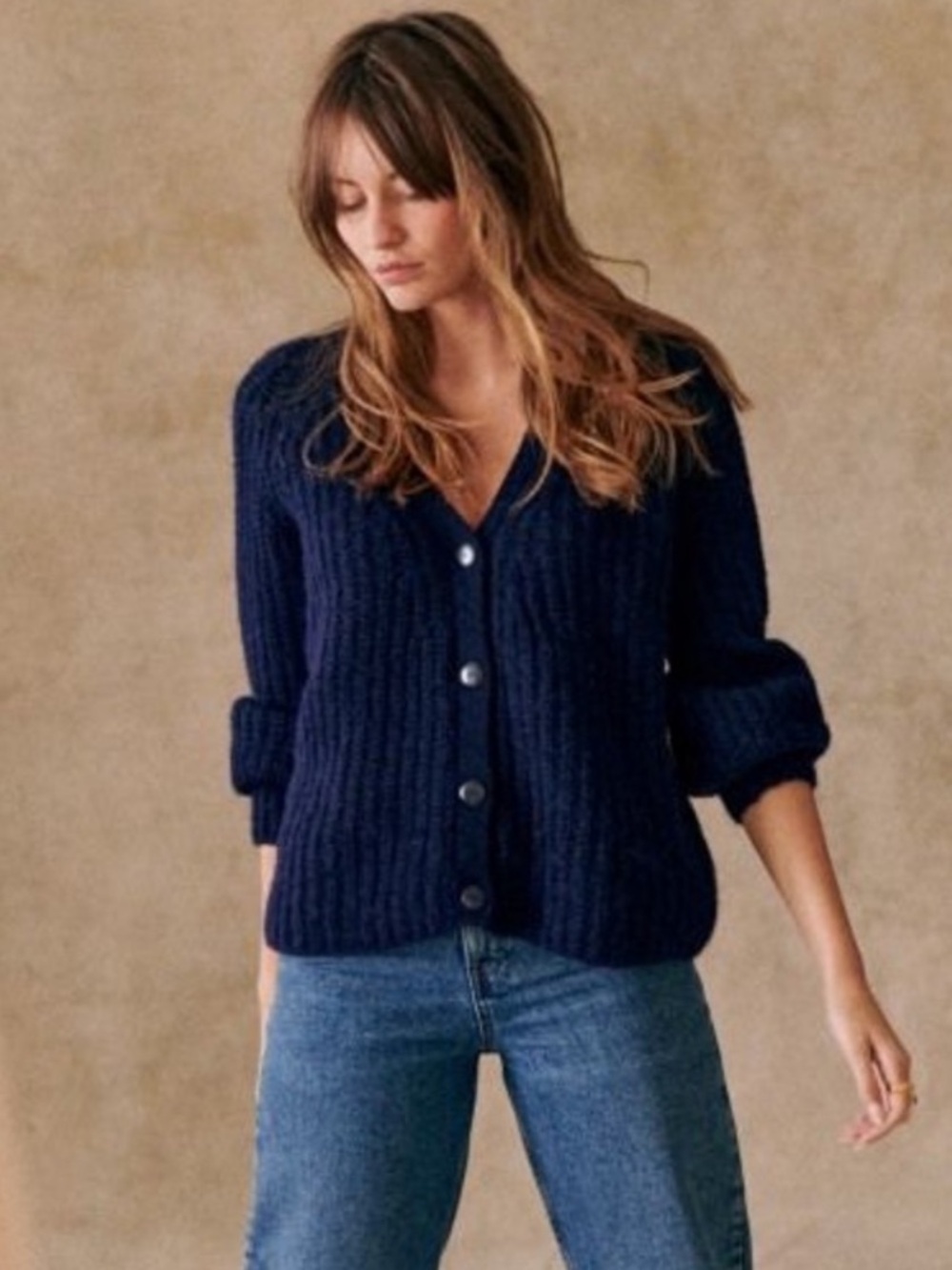SÉZANE NWT BASILE CARDIGAN XS NAVY V NECK - ALPACA & WOOL - COZY!! 🇫🇷 - Picture 3 of 8
